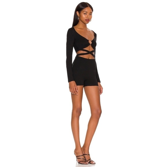 NWT Superdown Debbie Wrap Romper in Black - Picture 6 of 6
